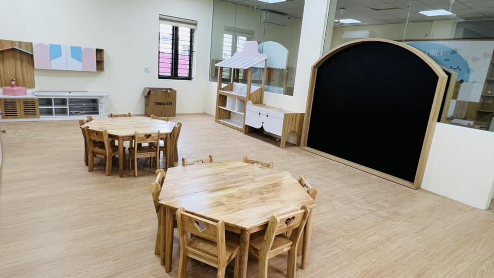Thiết kế thi công phòng khách liền bếp nhà phố - Hình ảnh bàn giao thực tế cho gia chủ