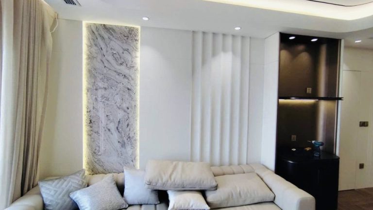 Hoàn thiện phòng khách gỗ óc chó veneer - phòng khách gỗ ấm