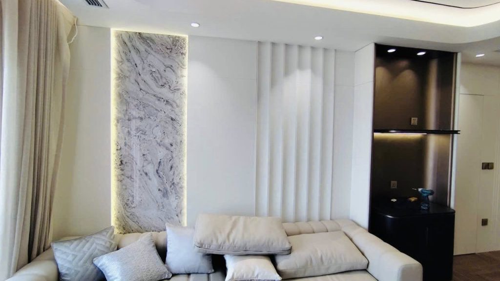 Ảnh chi tiết công trình Hoàn thiện phòng khách gỗ óc chó veneer - góc 9